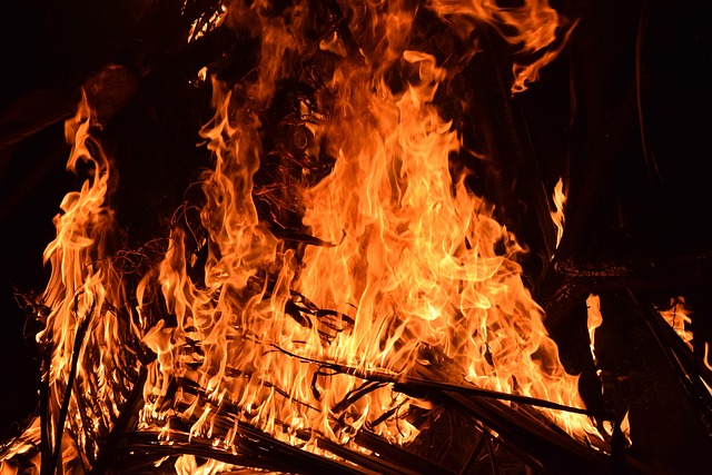 need to sell my fire damaged house Houston