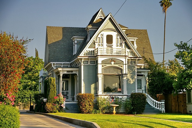 sell a fire damage house California