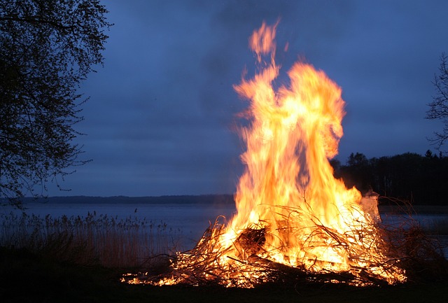 sell fire damaged house California