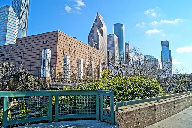 sell-my-fire-damaged-house-houston-640x480-47015616.jpeg