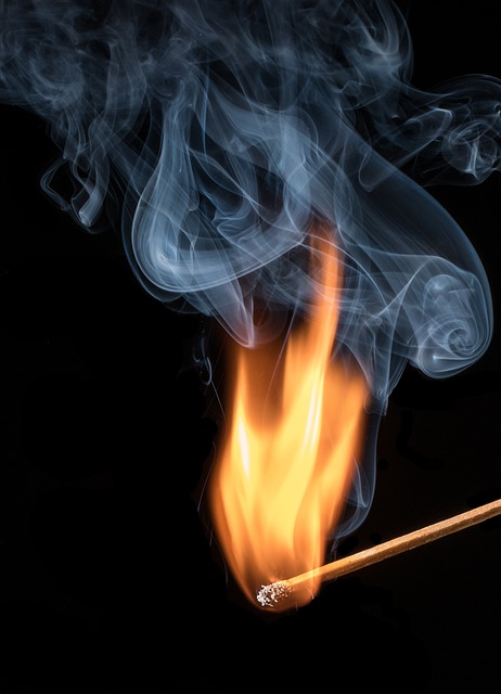 selling-fire-damaged-house-california-640x480-79325007.jpeg