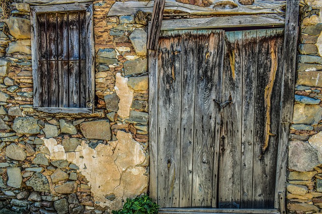 sell fire damaged house California