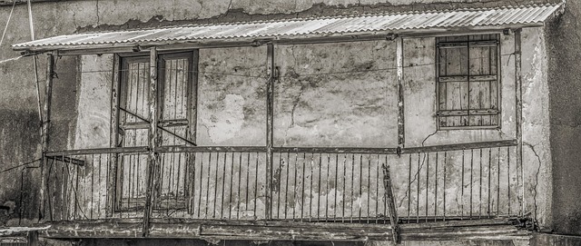 selling a fire damaged house California