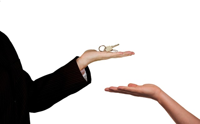Selling a House with Fire Damage? Chicago Experts Guide You Through